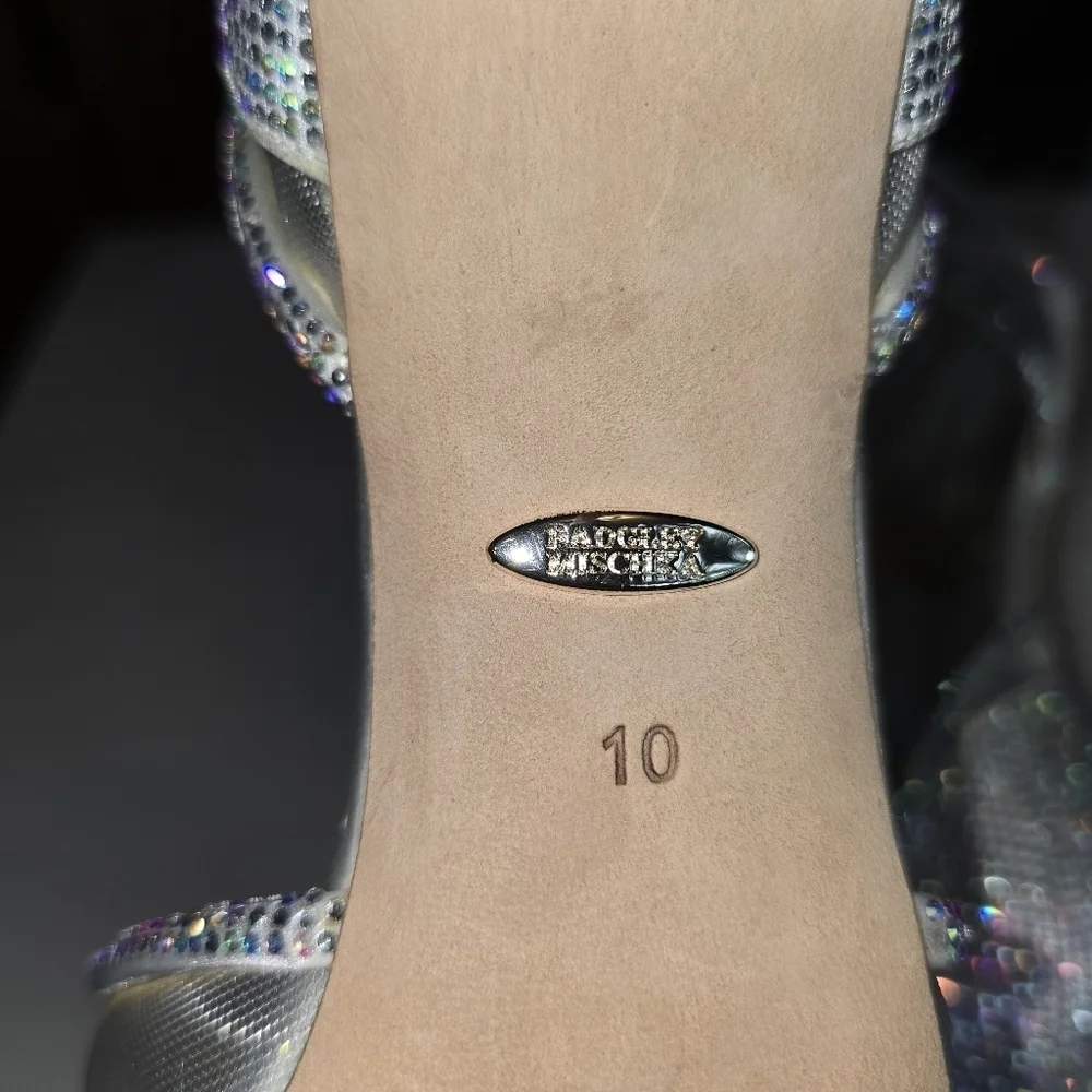 Badgley Mischka Haze Slip-On Silver Crystal Pointed Toe Pumps Heels Size 10